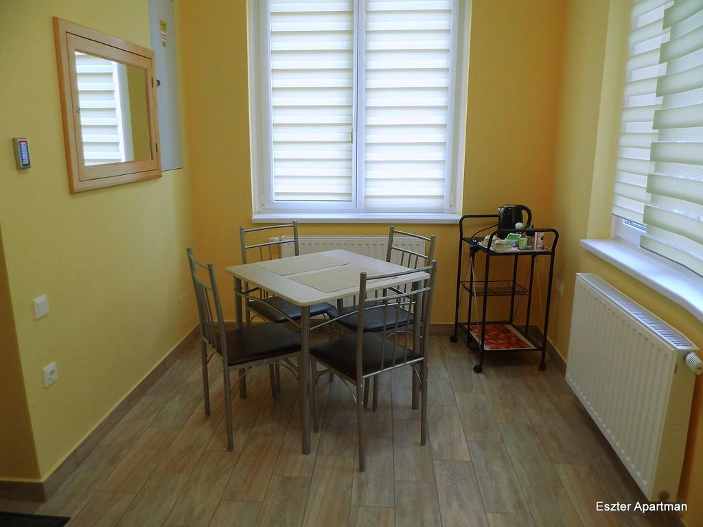 Eszter Apartman Bekescsaba Exterior foto